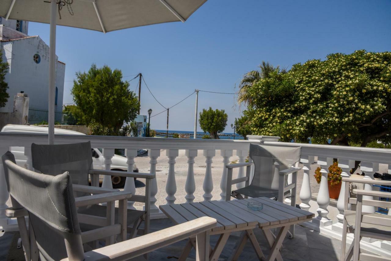 Agnantio Hotel Tinos Exterior photo